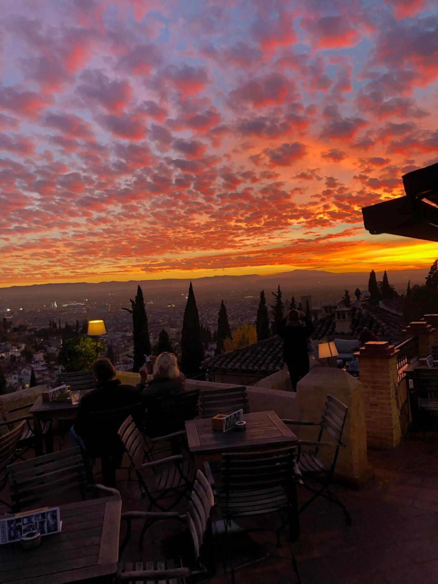 Bed and Breakfast La Casa Juan Ranas Гранада Экстерьер фото