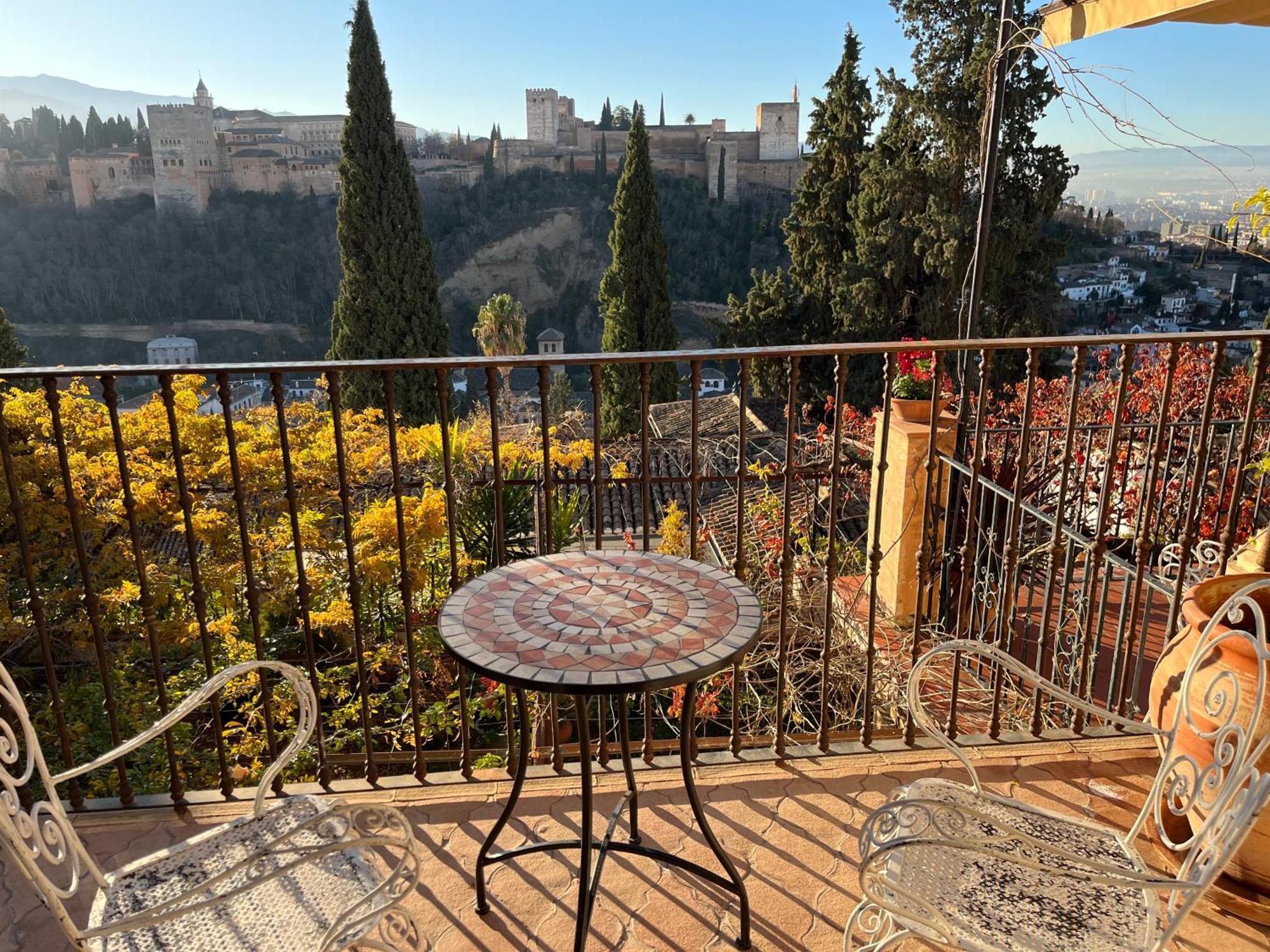 Bed and Breakfast La Casa Juan Ranas Гранада Экстерьер фото
